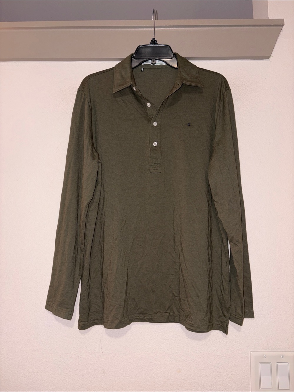 Criquet Men’s brrr Long Sleeve Range Polo in Olive Green SZ L NWOT